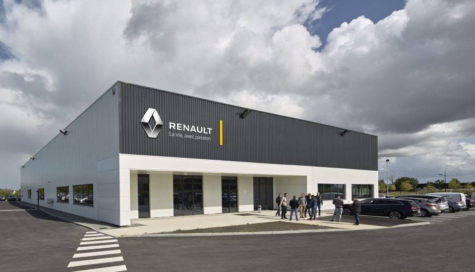 Pers gale RENNES_Centre de formation Renault_03_LOGO_@G.Satre